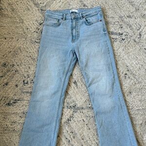 ZARA Size 6 Cut off Jeans